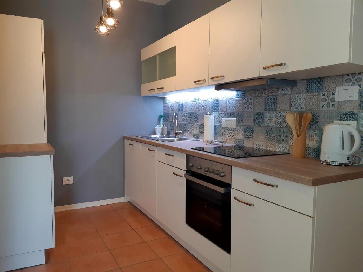 Socaland Apartmaji Dış mekan fotoğraf